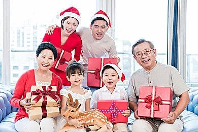 《战争与玫瑰》新预告 为避免锁国区推迟发售